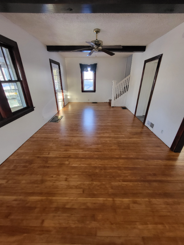 122 Bevier St - Photo 2 of 20