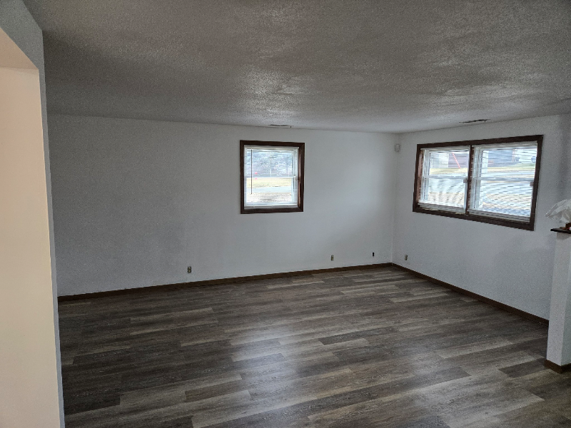 707 Bluff St #3 - Photo 5 of 15