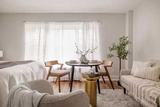 50 Selkirk - Photo 1 of 1
