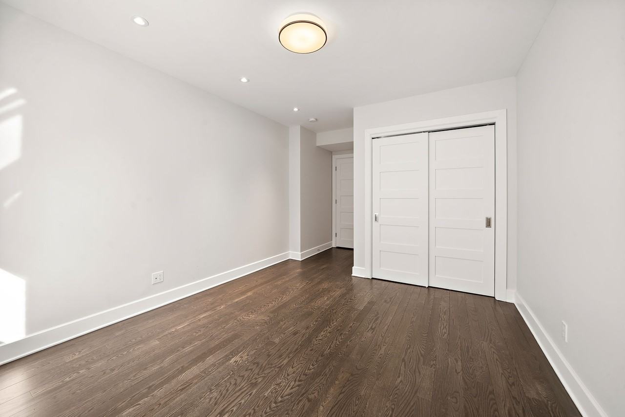 4851 Chemin de la Côte Saint Luc - Photo 11
