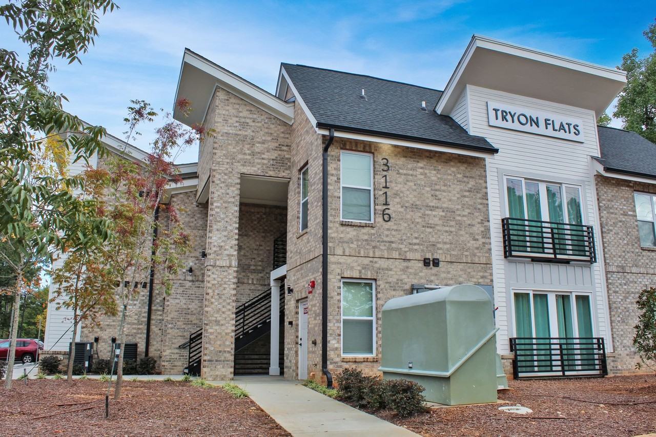 Welcome to our luxurious apartment community near NC State University in Raleigh, NC! - Photo 4 of 22