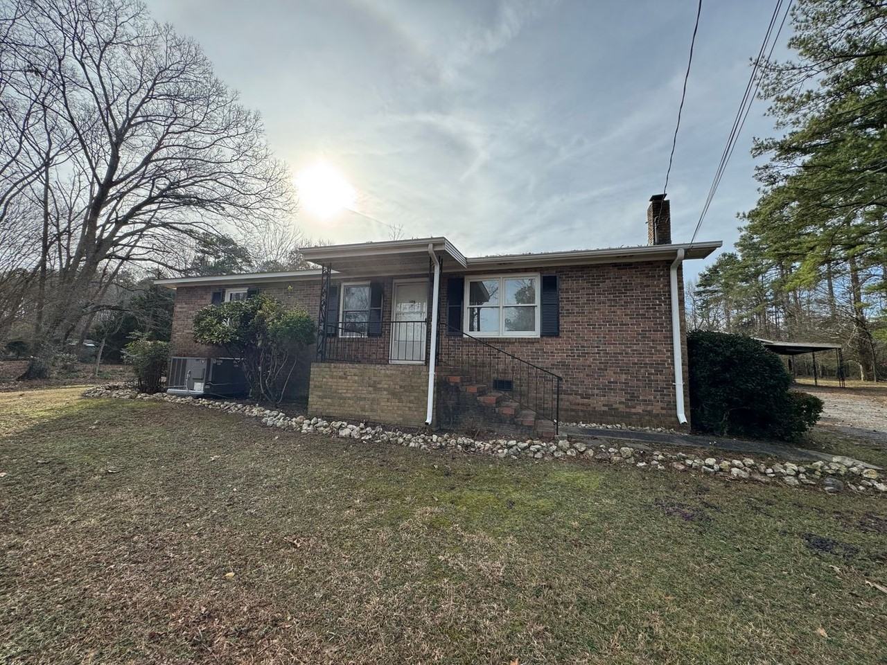 2502 Pleasant Valley Road Southeast - Photo 3 of 31