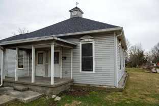 1223 W 11th St - Photo 1 of 1