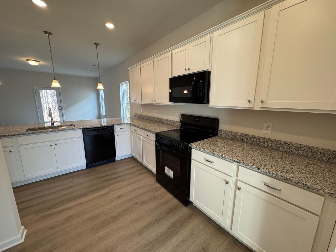 13 Whistling Oaks Dr Ne - Photo 6 of 32