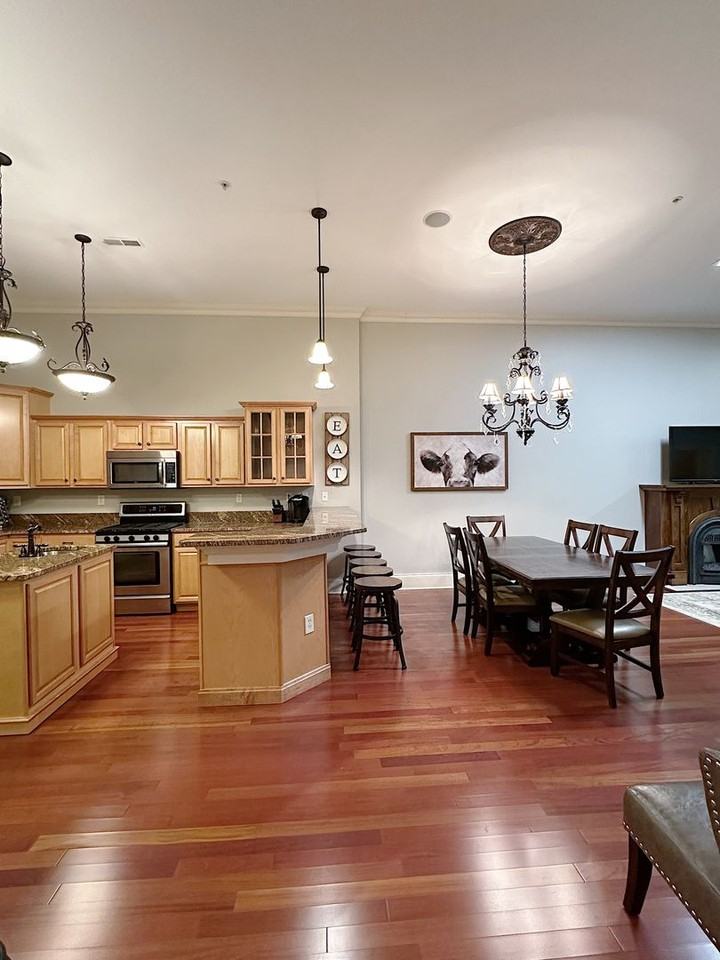 12 N 3rd St - Photo 5 of 28
