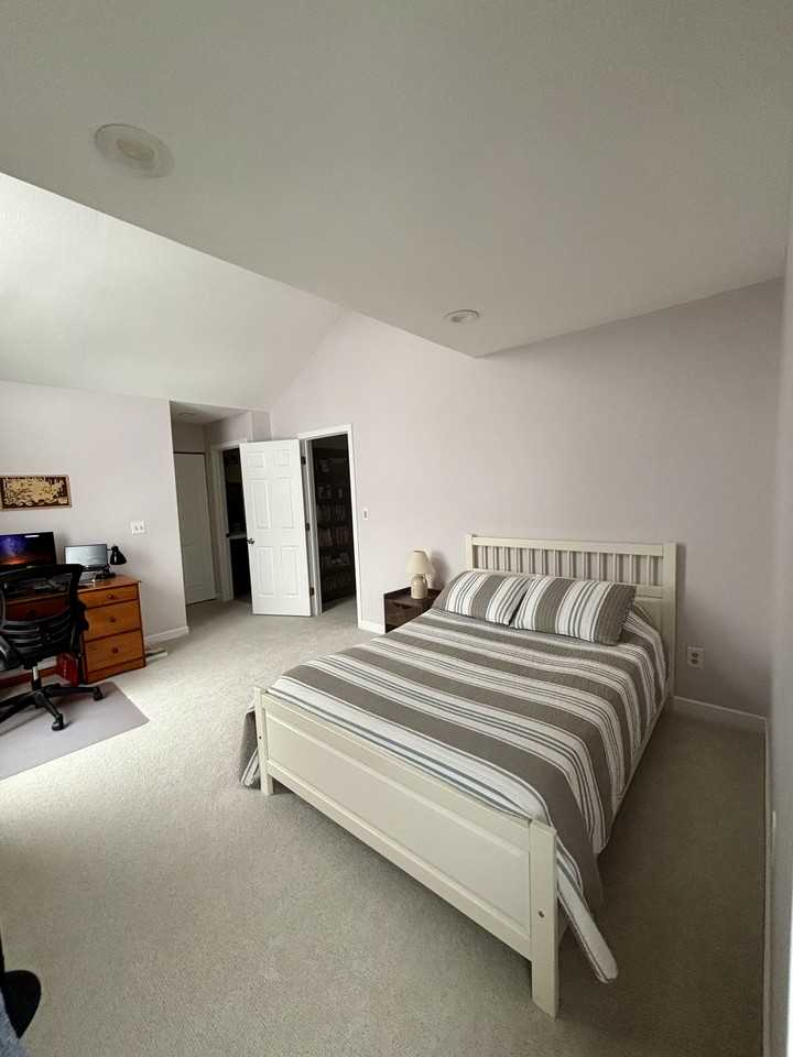 65 Bayberry Ln #65 - Photo 2 of 16