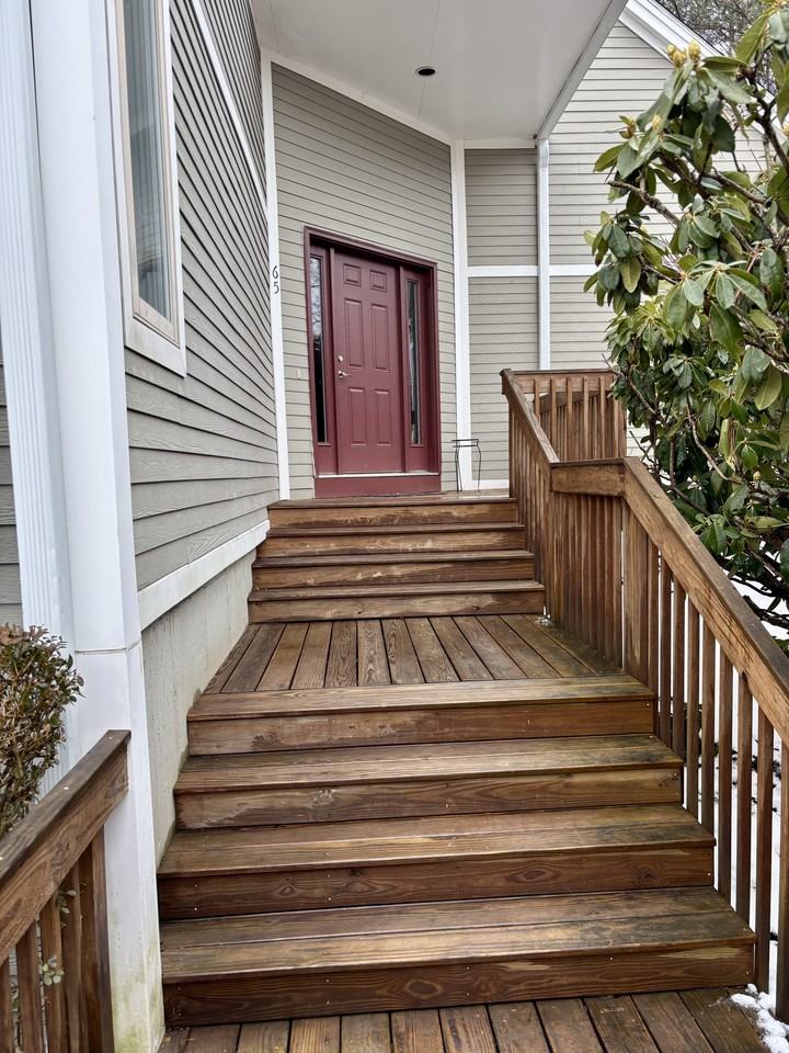 65 Bayberry Ln #65 - Photo 3 of 16