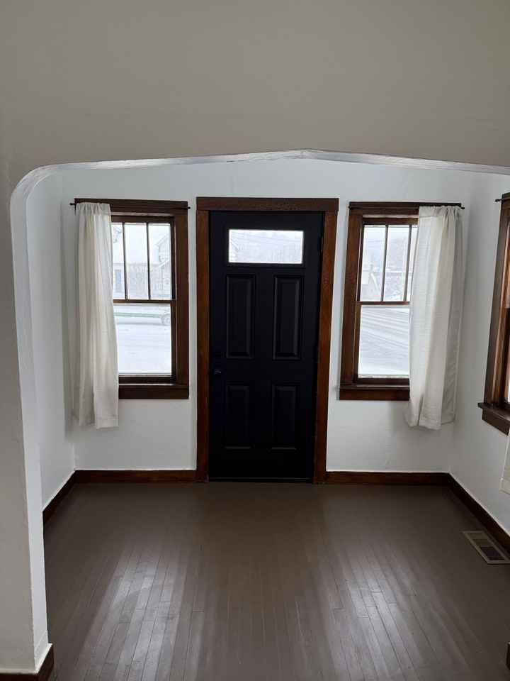 527 N 11th St #NA - Photo 3 of 20