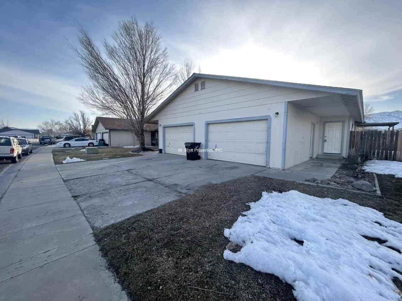 756 Wagon Dr #B - Photo 2 of 16