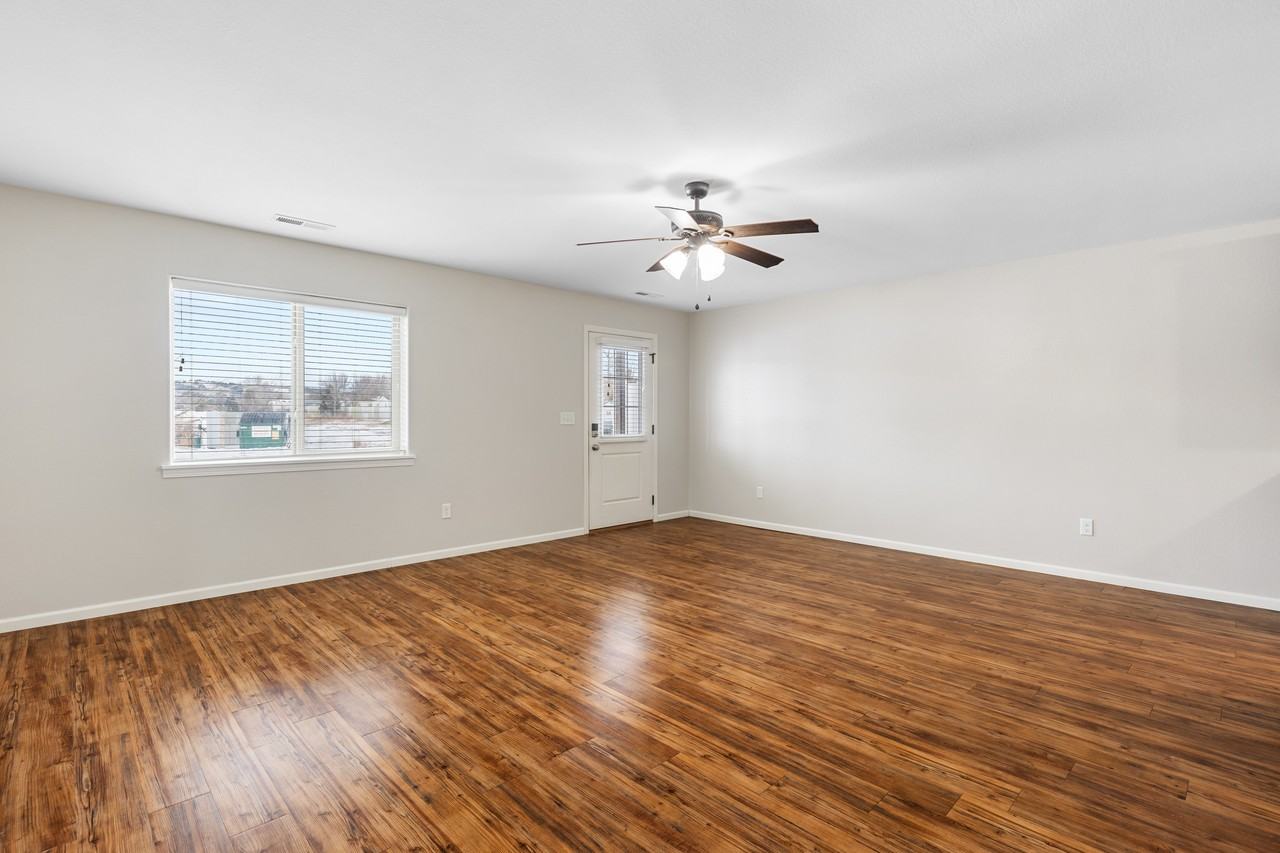 1260 E Minnesota St #101 - Photo 5 of 17