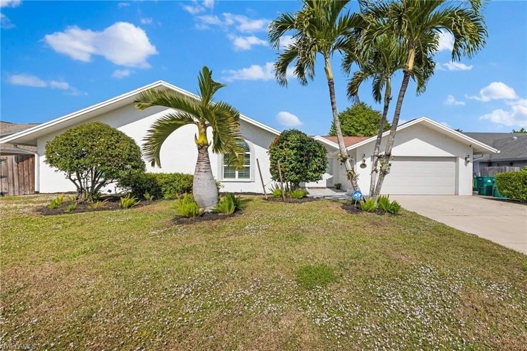 2467 Pine Woods Circle #3 - Photo 2 of 33