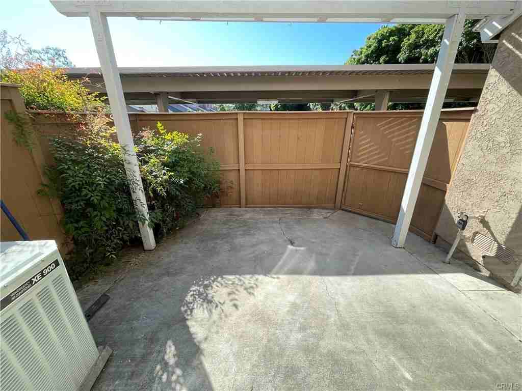 41 Alderwood #68 - Photo 3 of 8