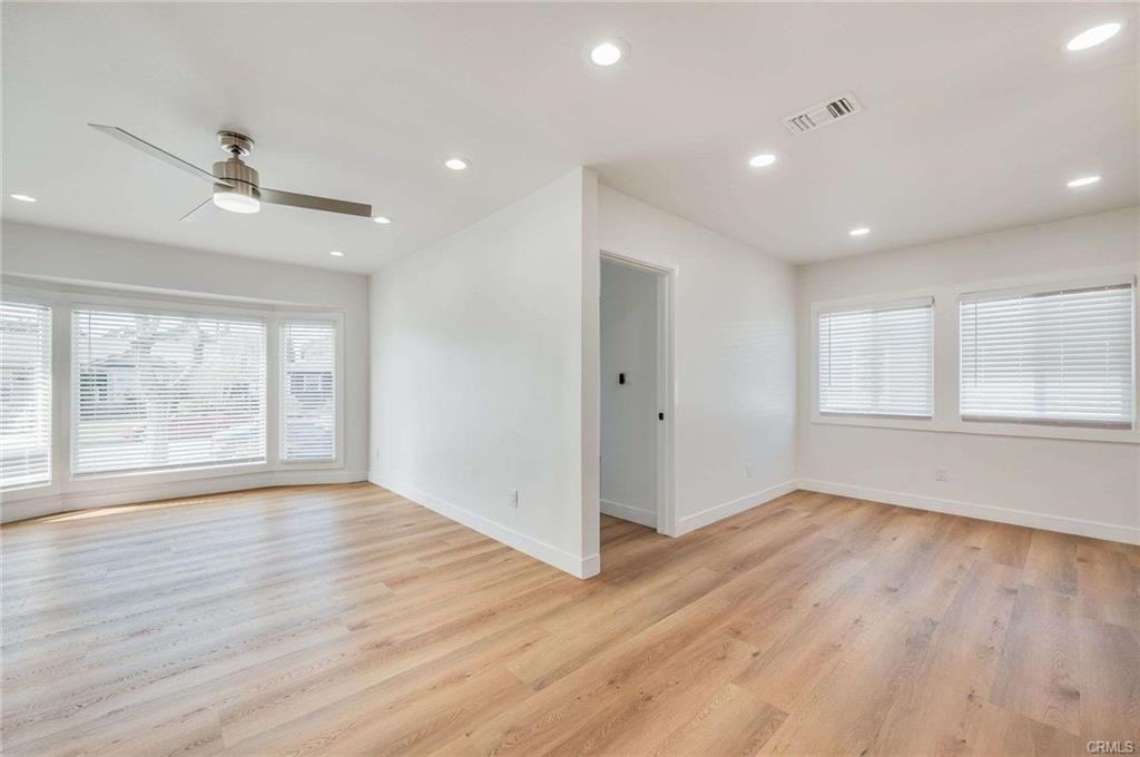 5402 Briercrest Ave - Photo 3 of 6