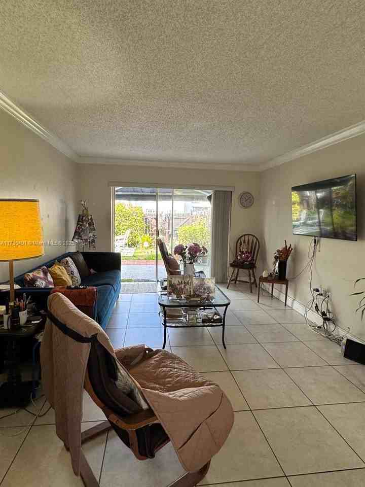 6956 Sw 111th Pl #6956 - Photo 2 of 8