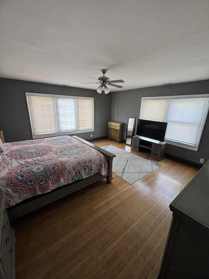 N Talbott St - Photo 6 of 7