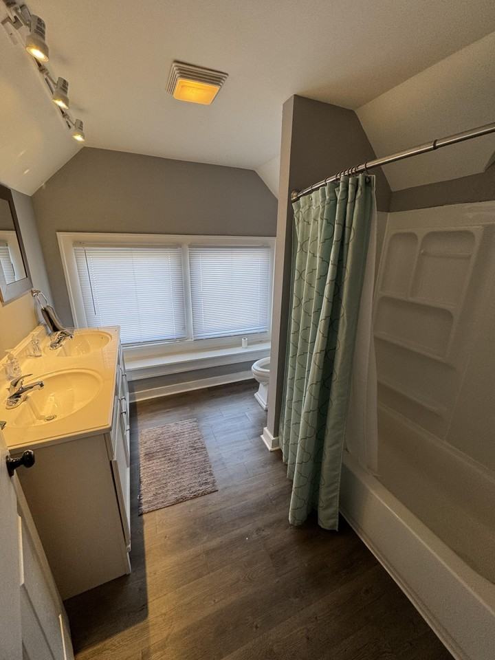 N Talbott St - Photo 7 of 7