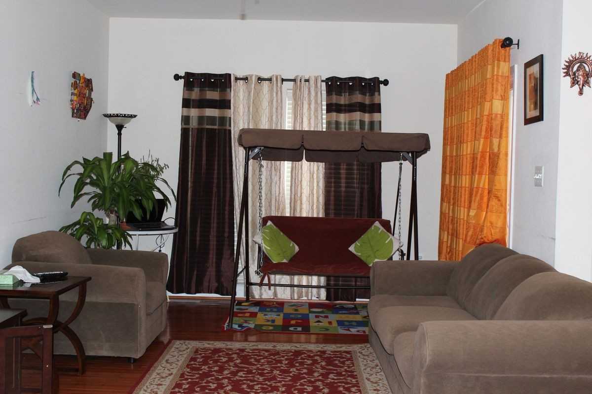 43313 Stonegarden Ter - Photo 2 of 9