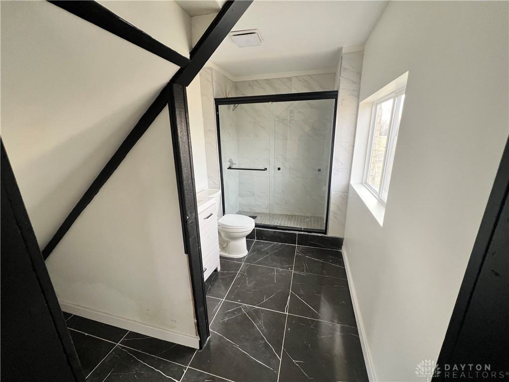 2512 Harshman Rd - Photo 6 of 13