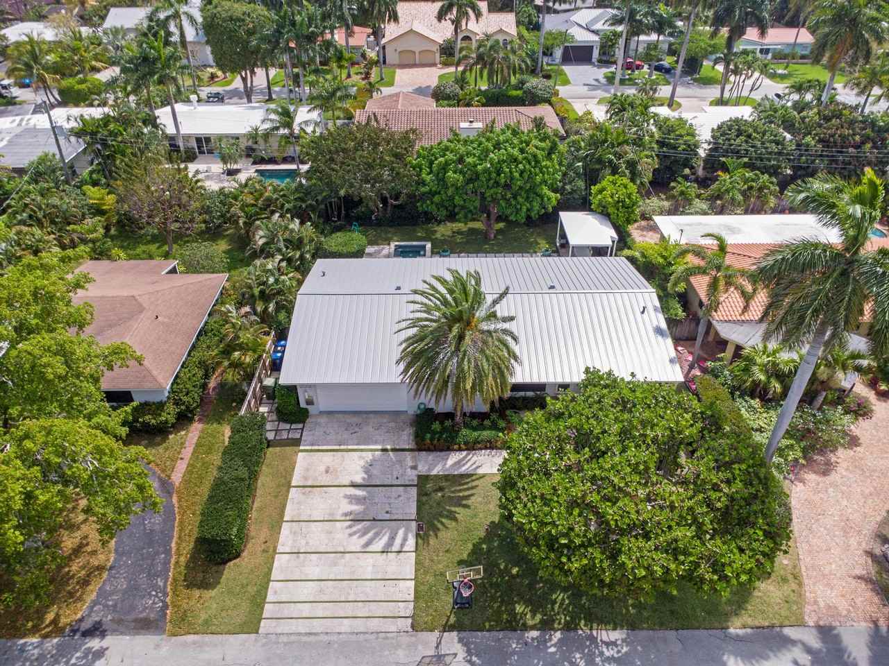 2012 Ne 31st Ave - Photo 3 of 43