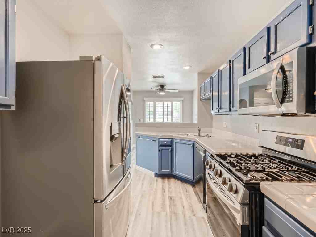 503 Amber Sunset Street - Photo 5 of 13