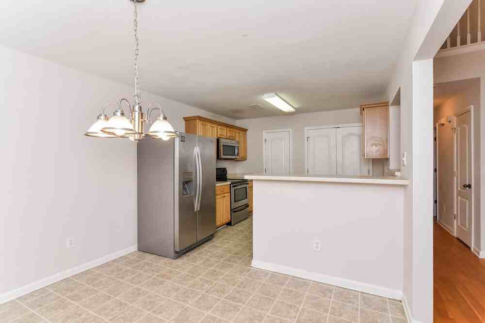 6715 White Walnut Way - Photo 7 of 17