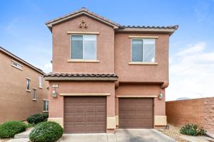 featured image of 681 Calamus Palm Pl