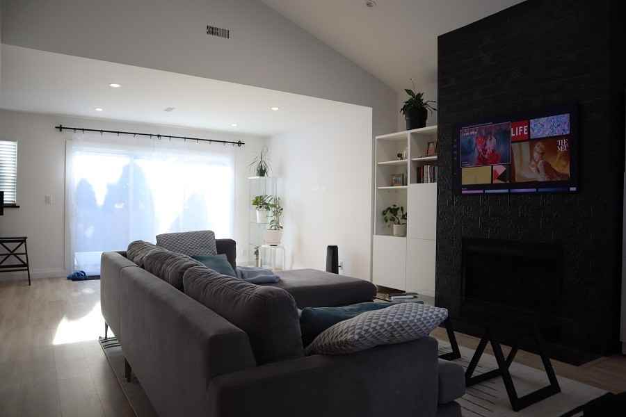 19044 Mitchell Rd - Photo 3 of 34