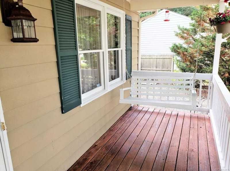 15901 Sandwave Rd - Photo 3 of 11