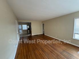 1047 Loring St - Photo 1 of 1