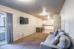 884 En #E1-1 - Photo 1 of 1