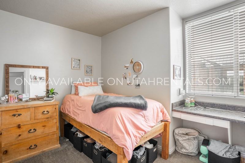 866 En #C3-1 - Photo 3 of 35