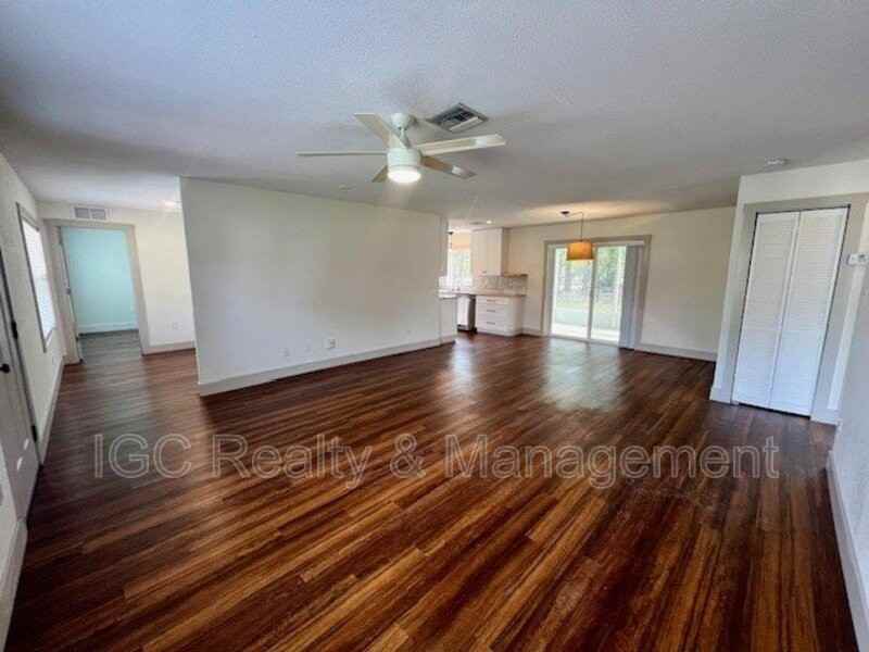 743 Samuel Chase Ln - Photo 3 of 25