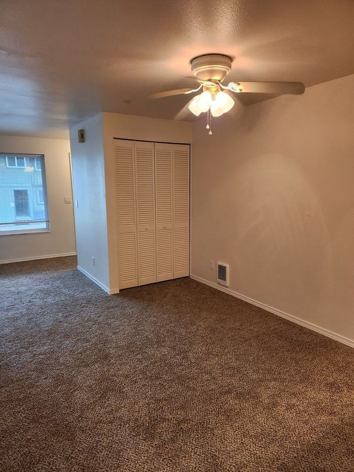 9717 Danwood Ln Nw #2 - Photo 6 of 23