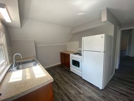 3104 Coit Ave Ne - Photo 1 of 1