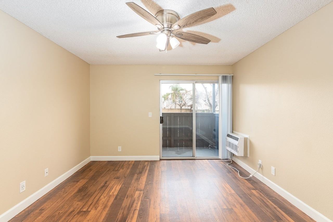 Willow Creek Apartments - Photo 5 of 45