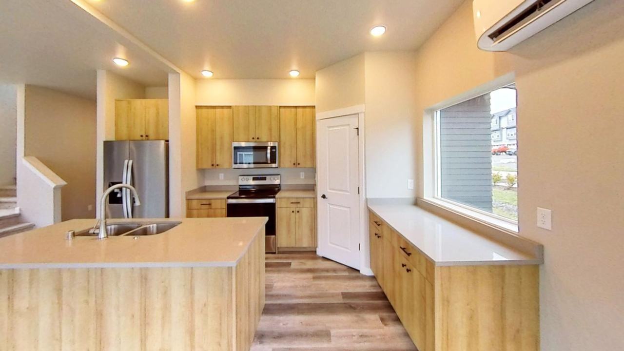 2819 Shore Pine Pl - Photo 2 of 23