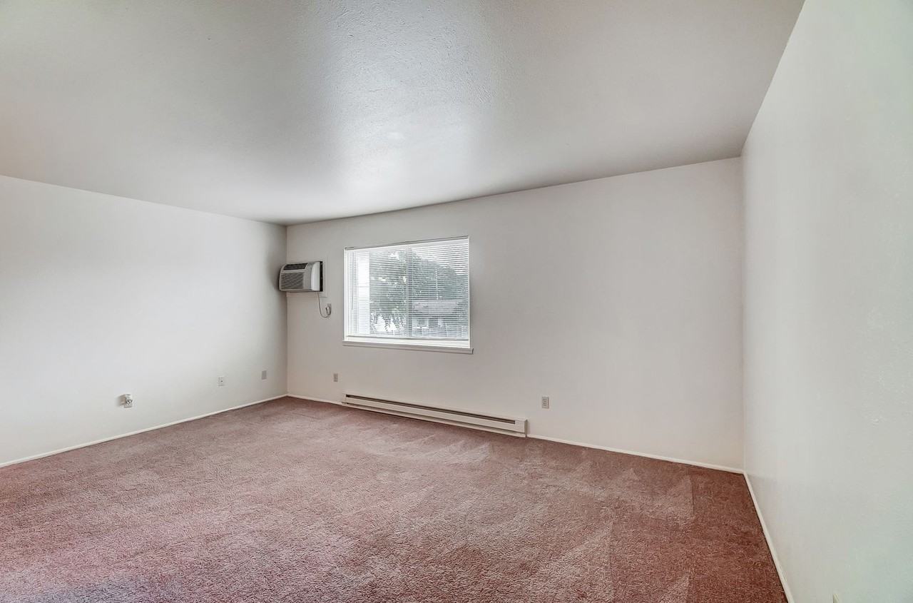 Village Green - Photo 2 of 50