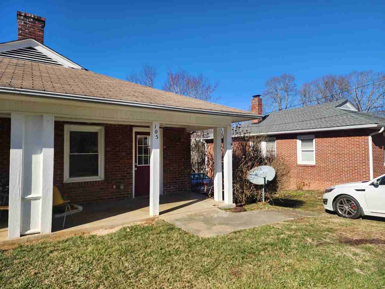 105 Morgan St - Photo 2 of 11