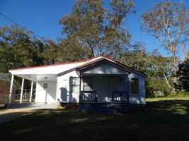 featured image of 402 Sunset Dr