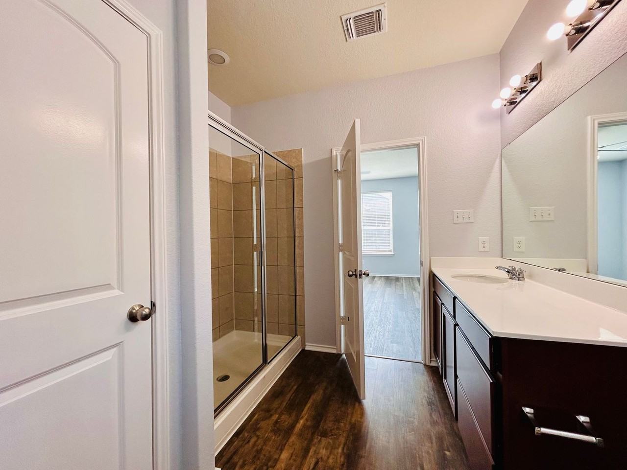 147 Big Leaf Dr - Photo 6 of 33