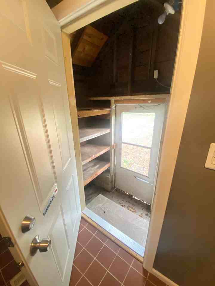 1405 3rd Ave Nw - Photo 4 of 17