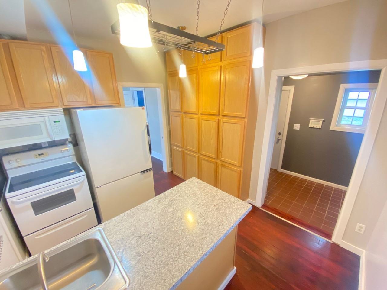 1405 3rd Ave Nw - Photo 6 of 17