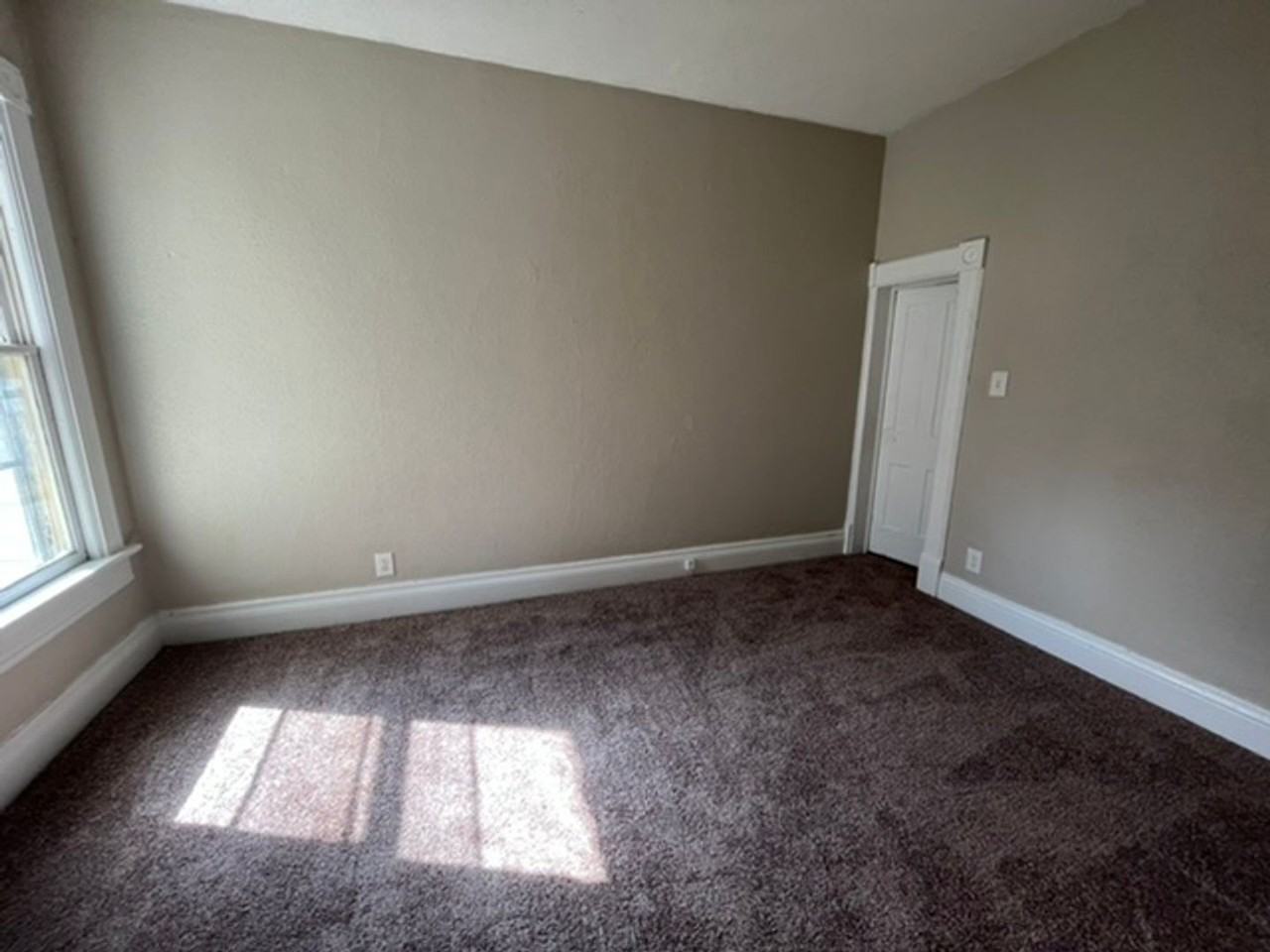 1118 17th Ave - Photo 5 of 13