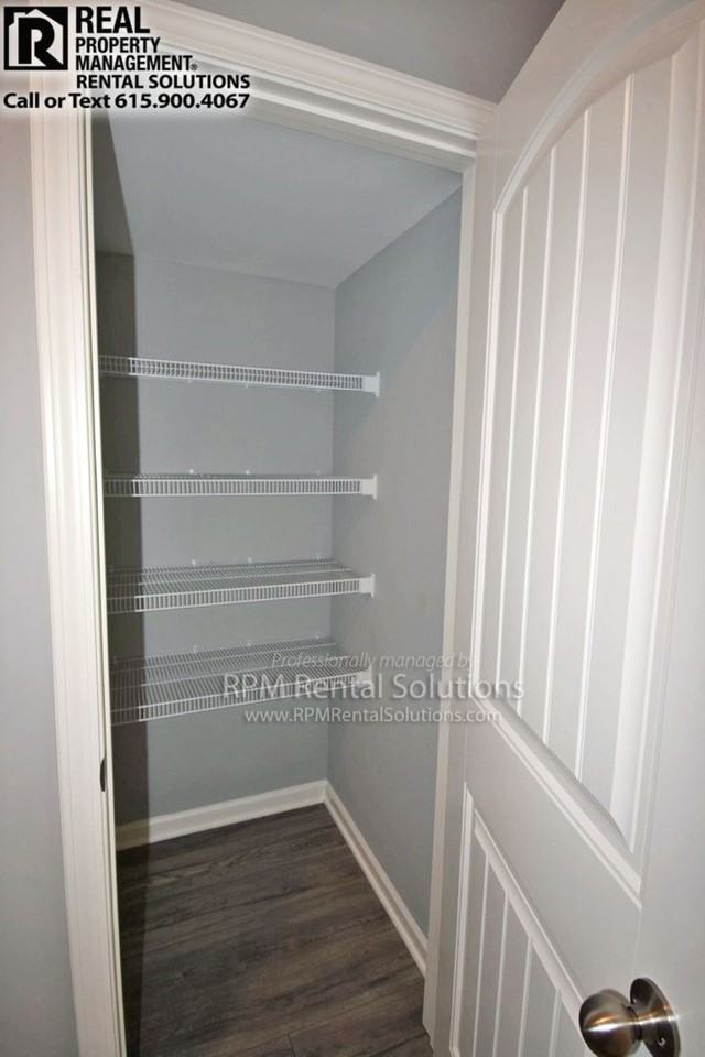 1946 Alysheba Run - Photo 6 of 28