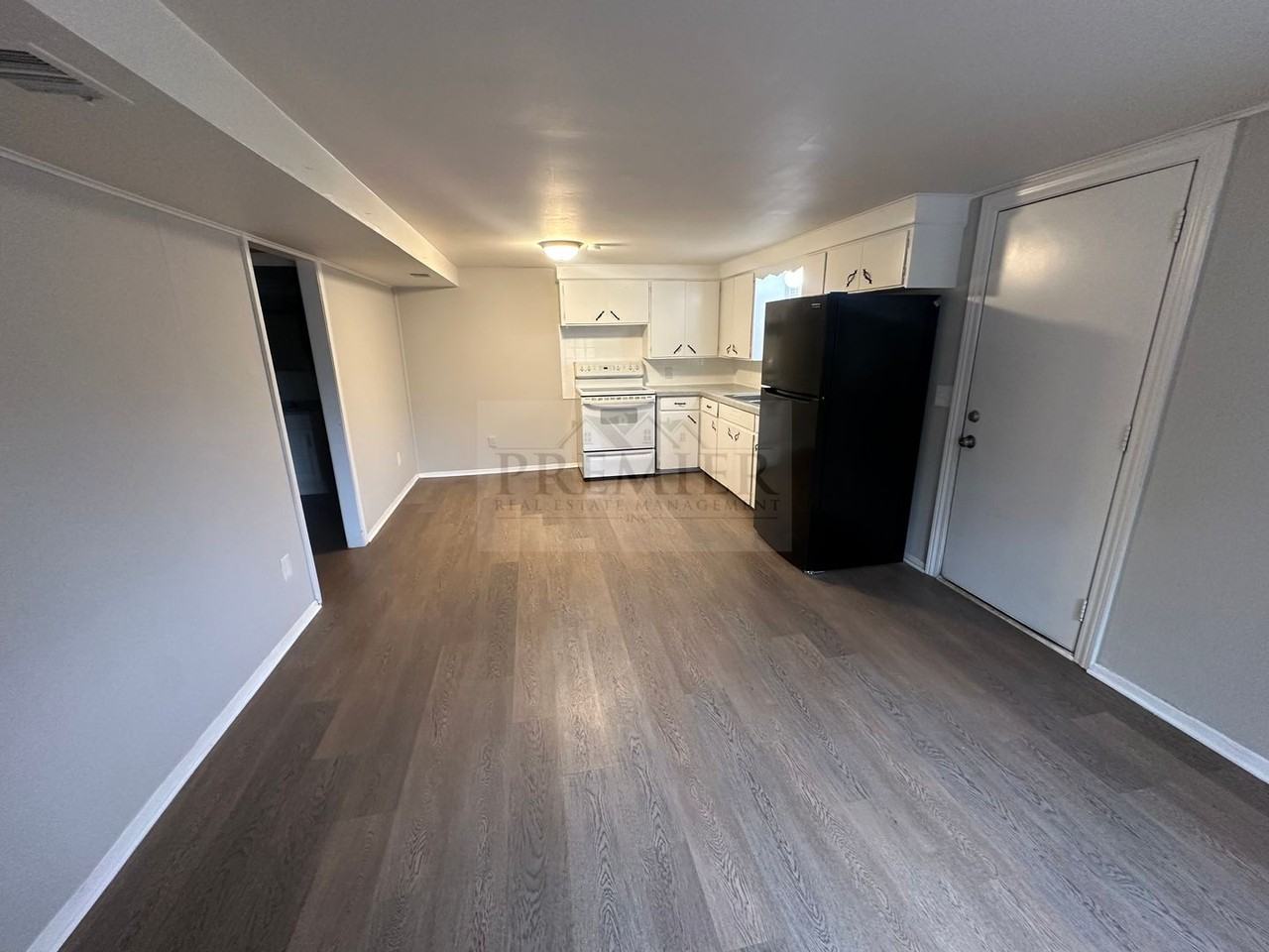 308 N Mckissock St #3 - Photo 3 of 11