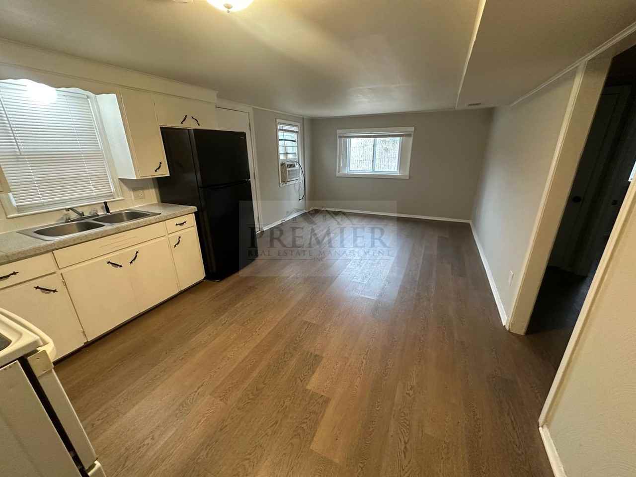 308 N Mckissock St #3 - Photo 5 of 11