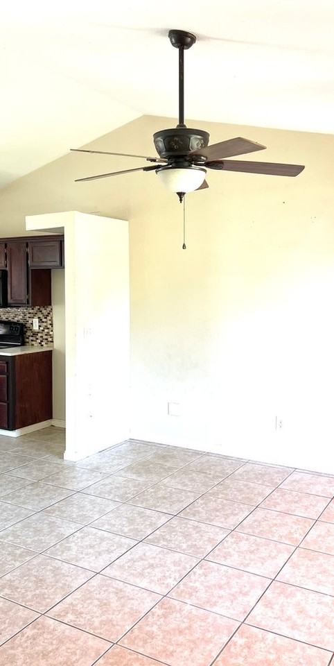 5029 Rosso Ct - Photo 3 of 10