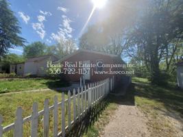 featured image of 2718 Ansonia Street