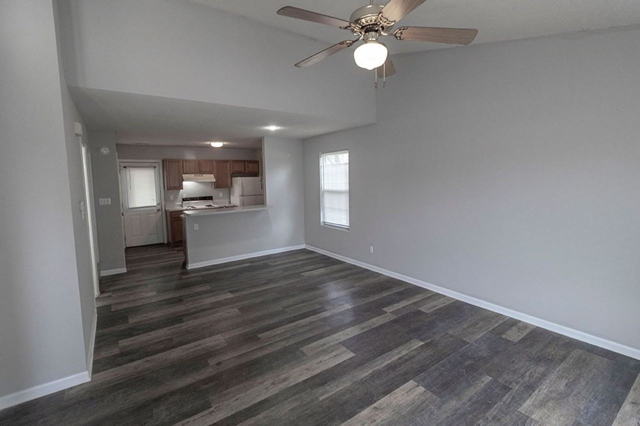 2603 Northampton Dr - Photo 3 of 31