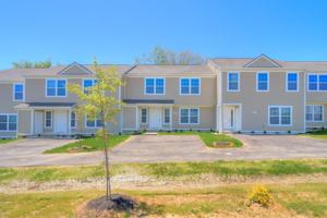 featured image of 585 Pin Oak Dr Nw